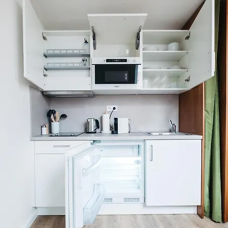 Cozy Skylit Studio In Centre Lejlighed