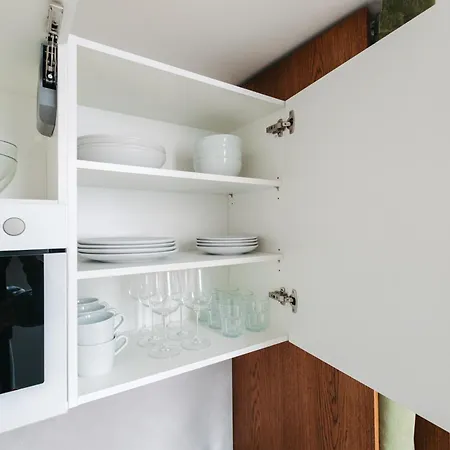 Cozy Skylit Studio In Centre Apartament *